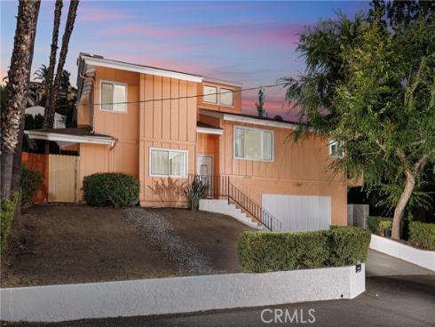 189361-2 E. Smiley Drive