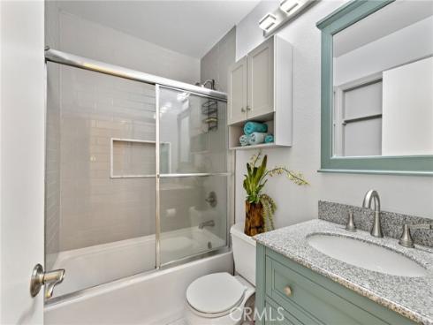 2870 N Cottonwood St, Unit 2  , Orange, CA