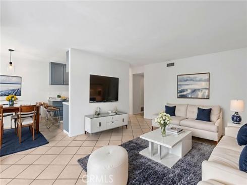 700 W La Veta I3 Avenue, Orange, CA