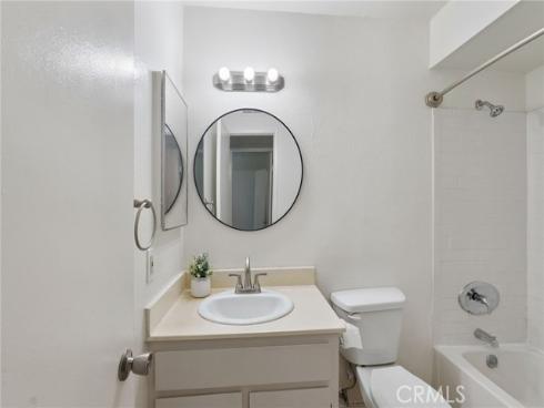 700 W La Veta I3 Avenue, Orange, CA