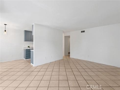 700 W La Veta I3 Avenue, Orange, CA