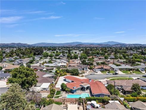 994 N Cleveland   Street, Orange, CA