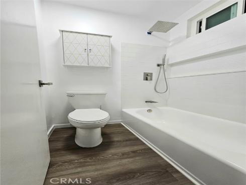 611  La Veta Park  CI228  Circle, Orange, CA