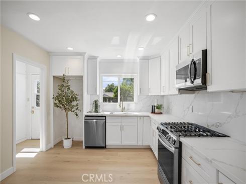 360 S Greengrove Drive, Orange, CA