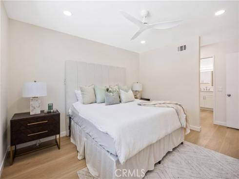 336 E Briardale  3  Avenue, Orange, CA