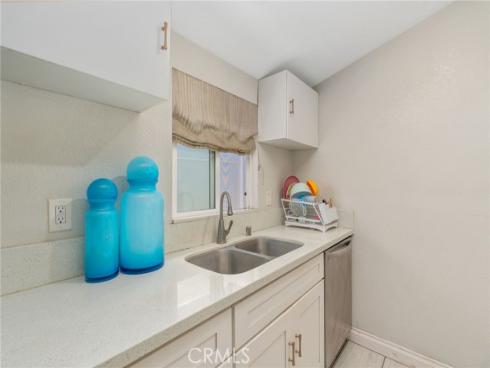 411 S Hewes   Street, Orange, CA