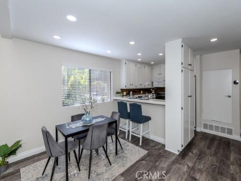 4900 E Chapman  24  Avenue, Orange, CA