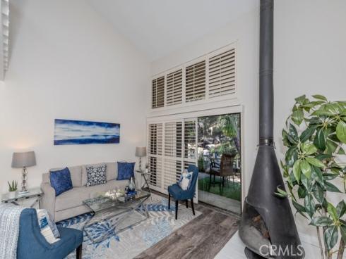 4900 E Chapman  24  Avenue, Orange, CA