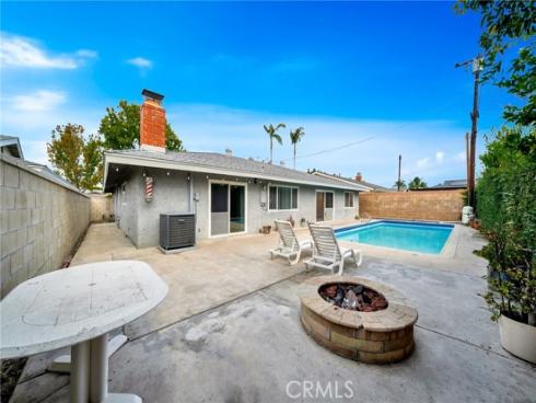 1024 E Tularosa  , Orange, CA