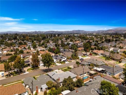 1024 E Tularosa  , Orange, CA
