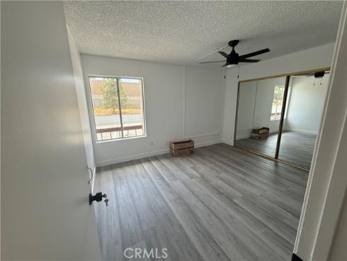 700  West La Veta  E4  Avenue, Orange, CA