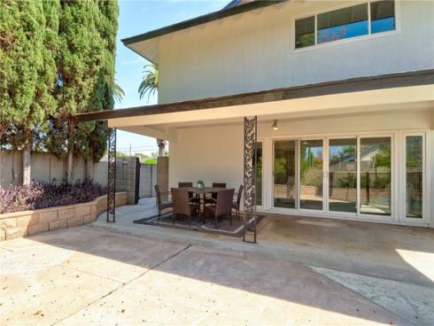 700  Yorba  , Orange, CA