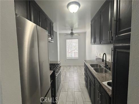 700 W La Veta  M12  Avenue, Orange, CA