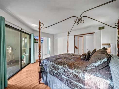 166 N Singingwood  3  Street, Orange, CA