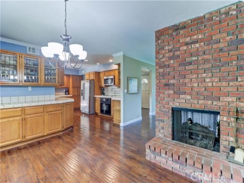 1046 E Trenton , Orange, CA