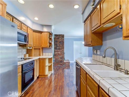 1046 E Trenton , Orange, CA