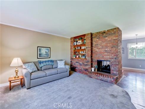 1046 E Trenton , Orange, CA