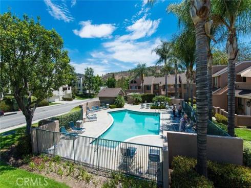 177 N Singingwood  22  Street, Orange, CA