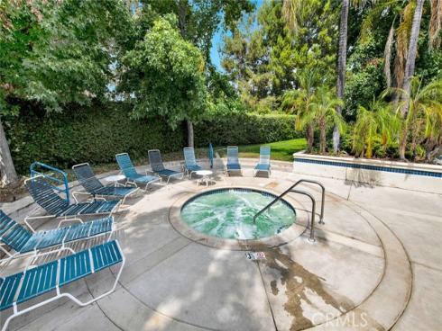 177 N Singingwood  22  Street, Orange, CA