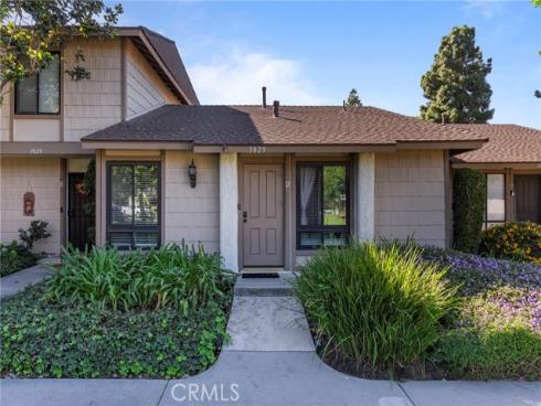 3029 N. Cottonwood Street 12