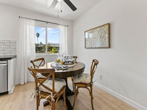 660 S Glassell  80  Street, Orange, CA