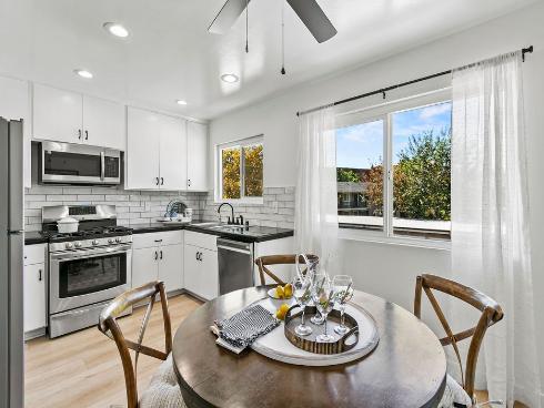 660 S Glassell  80  Street, Orange, CA