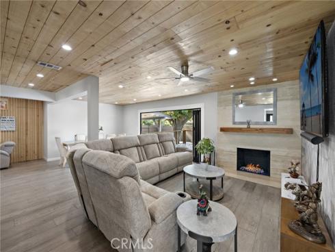 2152 N Cleveland   Street, Orange, CA