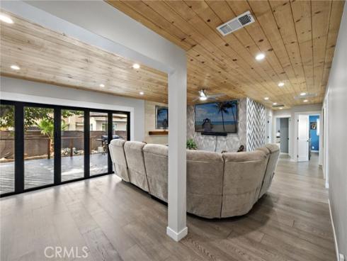 2152 N Cleveland   Street, Orange, CA