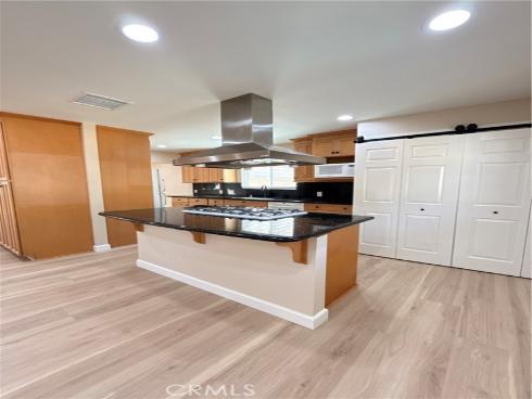 2331 E Adams , Orange, CA