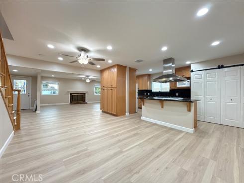 2331 E Adams , Orange, CA