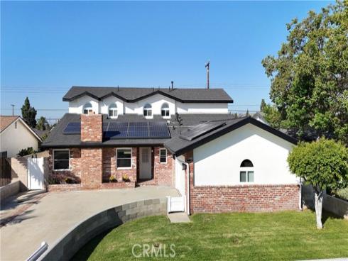 2331 E Adams , Orange, CA