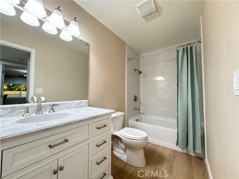 2331 E Adams , Orange, CA