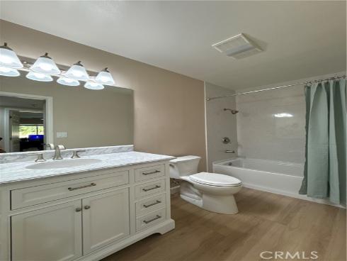 2331 E Adams , Orange, CA