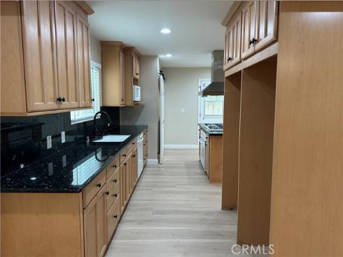 2331 E Adams , Orange, CA