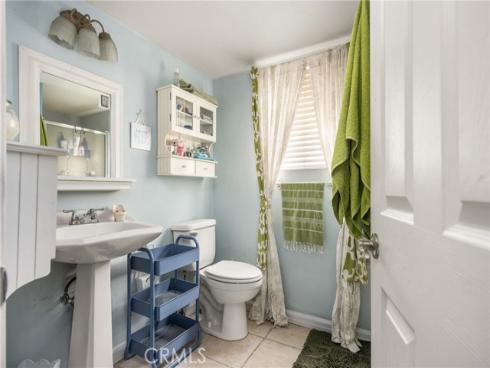 2042 W Beverly   Drive, Orange, CA