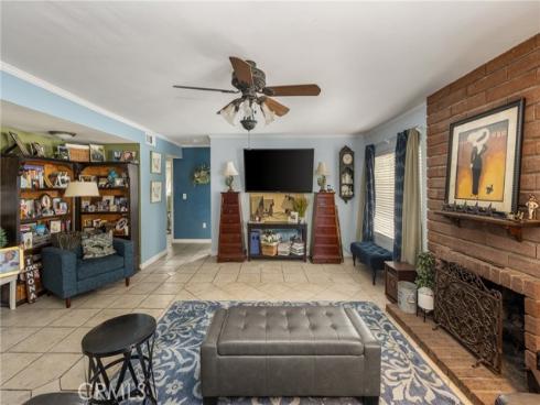 2042 W Beverly   Drive, Orange, CA