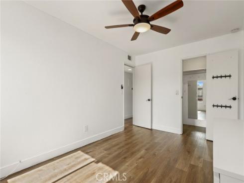 700 W La Veta  T4  Avenue, Orange, CA