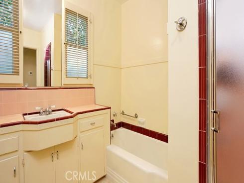 132 N Jewell  , Orange, CA