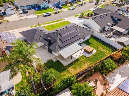 2076 N Diamond  , Orange, CA