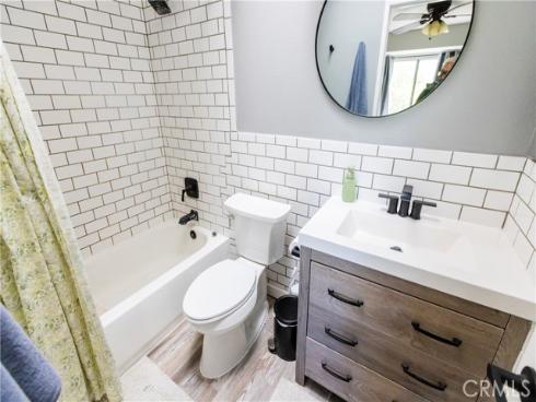 285 N Singingwood  , Orange, CA