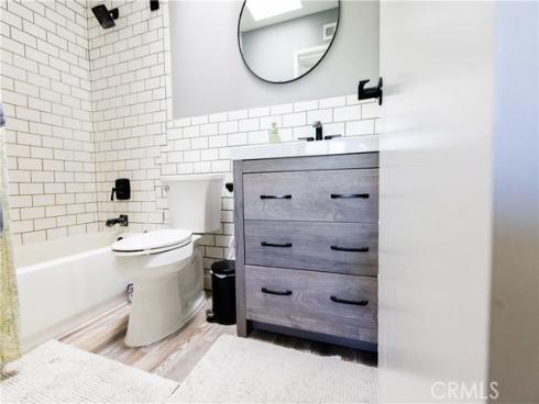 285 N Singingwood  , Orange, CA