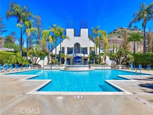 285 N Singingwood  , Orange, CA