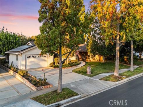 631 E Elizabeth  , Orange, CA