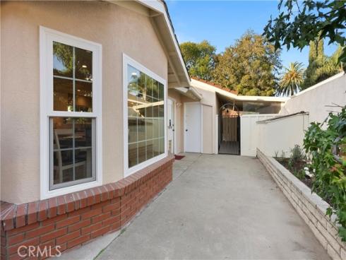 564 E Fellows  , Orange, CA