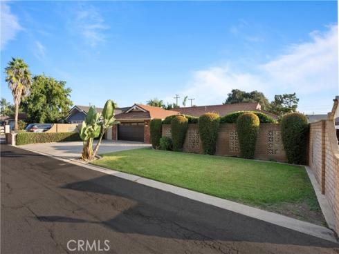 564 E Fellows  , Orange, CA