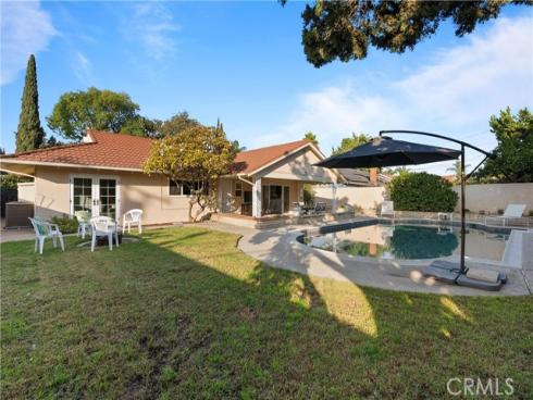 564 E Fellows  , Orange, CA