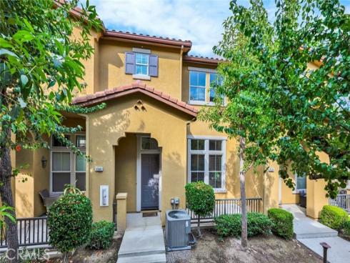 8560 E Kendra Loop, Orange, CA