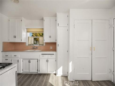 1006 W Maple   Avenue, Orange, CA