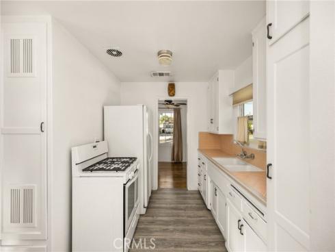 1006 W Maple   Avenue, Orange, CA