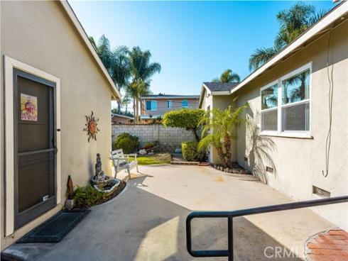 1006 W Maple   Avenue, Orange, CA